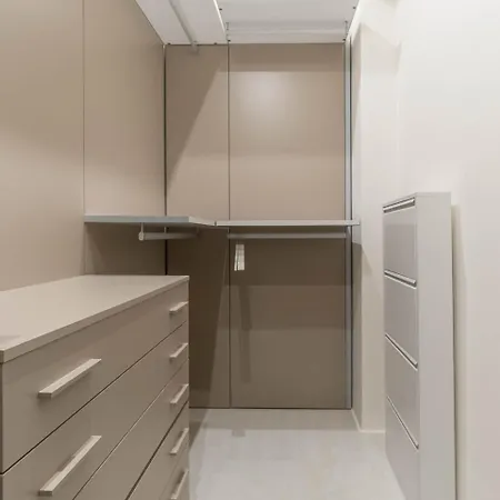 Dimora Manzoni - Center * Bari