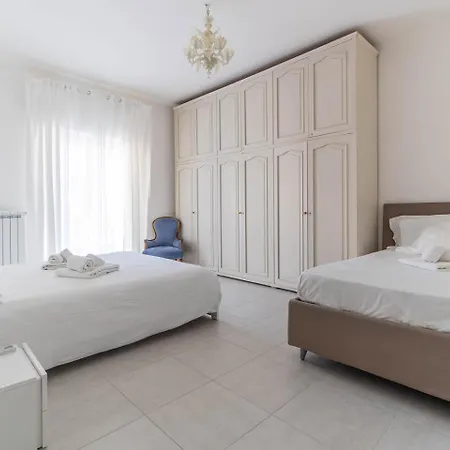 Dimora Manzoni - Center Bari