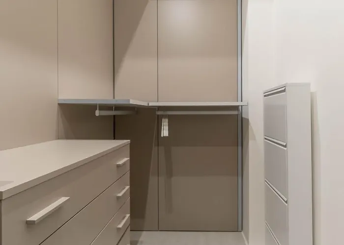 Dimora Manzoni - Center * Бари